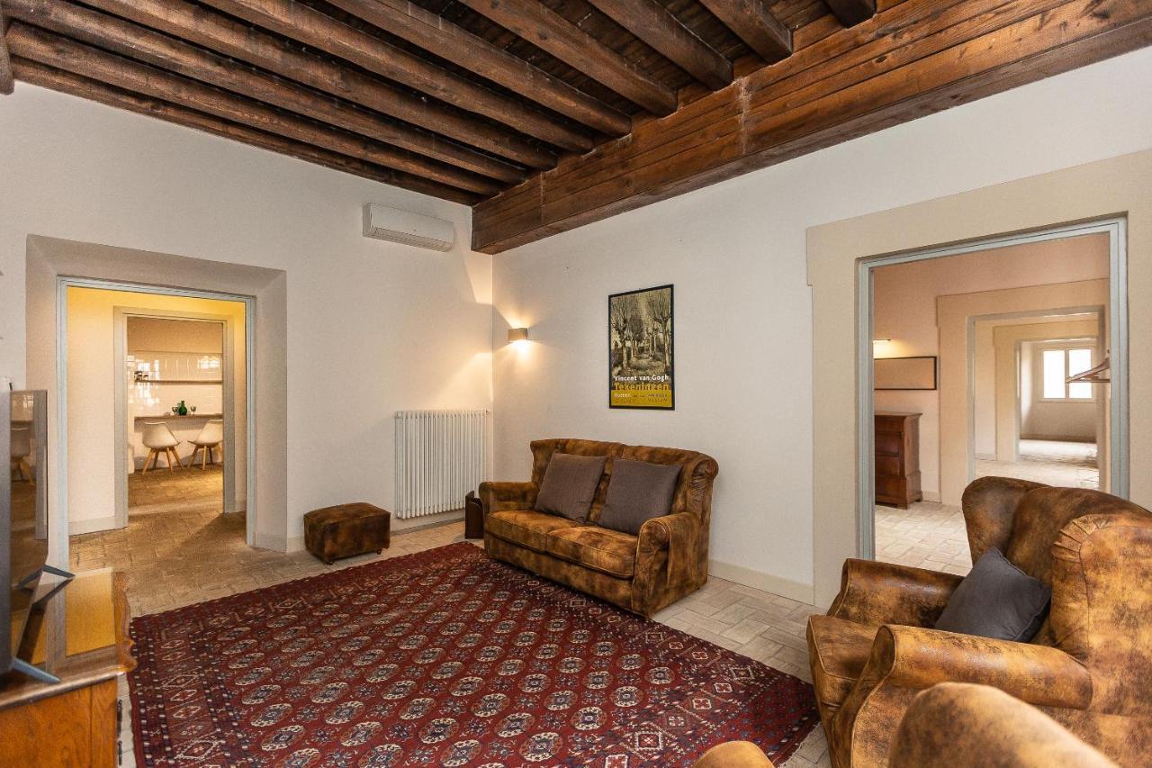 Rome Historical Apartment - Arco dei Banchi Esterno foto